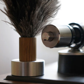 Vinyfix: Record Duster & Single Adaptor / Stand